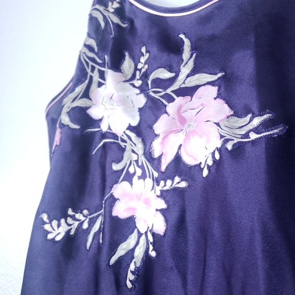 Oscar de la Renta Pink Label Slip Size L* - Picture 3 of 7